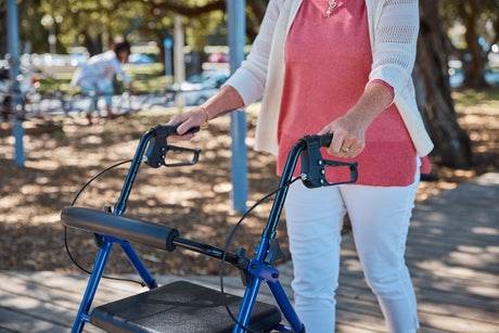 Common Mistakes When Using a Rollator: How to Avoid Them